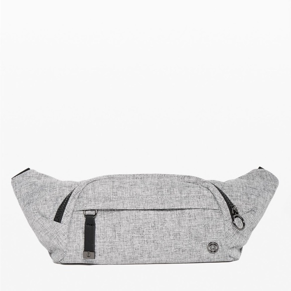 lululemon athletica Handbags - Lululemon On The Beat Belt Bag *4.5L